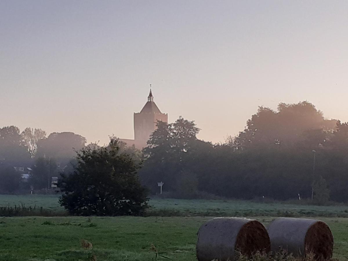 Pilsumer Warfthaus Holiday home Krummhoern
